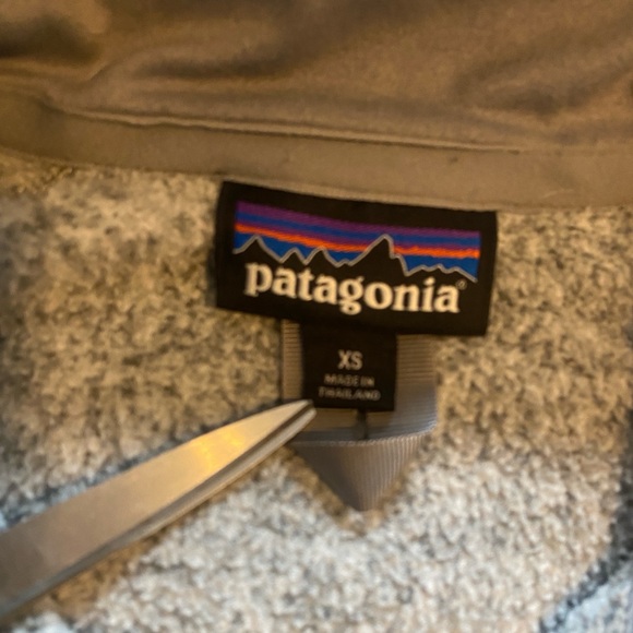 Patagonia Gray Pullover Jacket - Picture 6 of 6